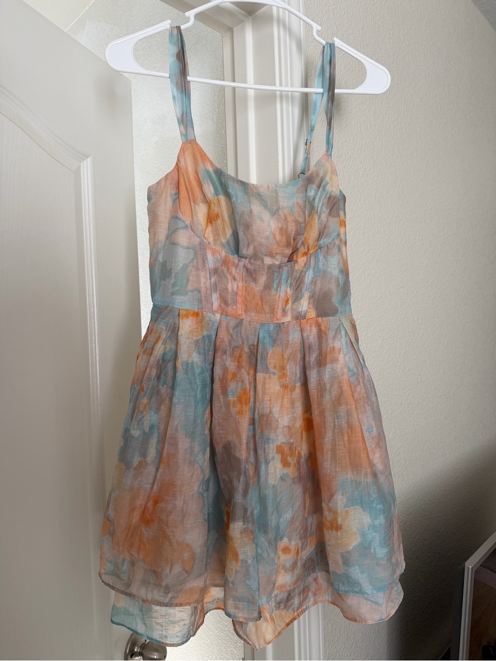 Socialite- Mini Linen Floral Dress- S